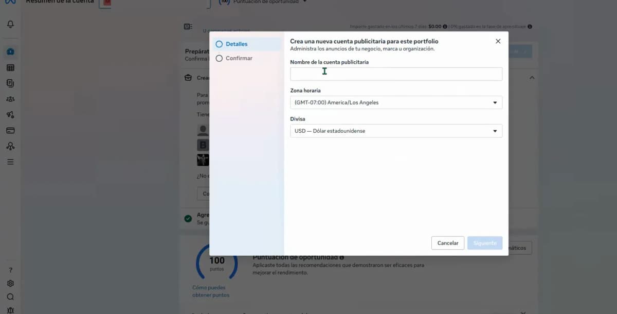 Ventana de Meta para crear una cuenta publicitaria con los campos de nombre, zona horaria y moneda.